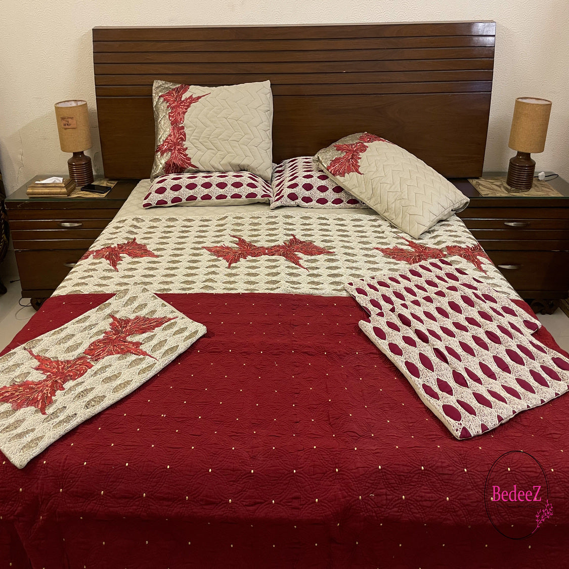 Crimson Delight Embroidered Bed Set1.0