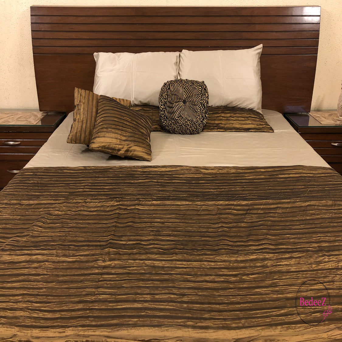 Earthy Elegance Bedding Set1.0