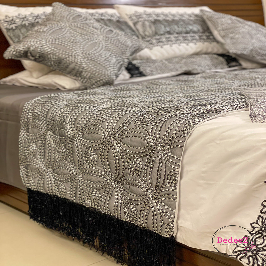 Elegance Bed Set6.0