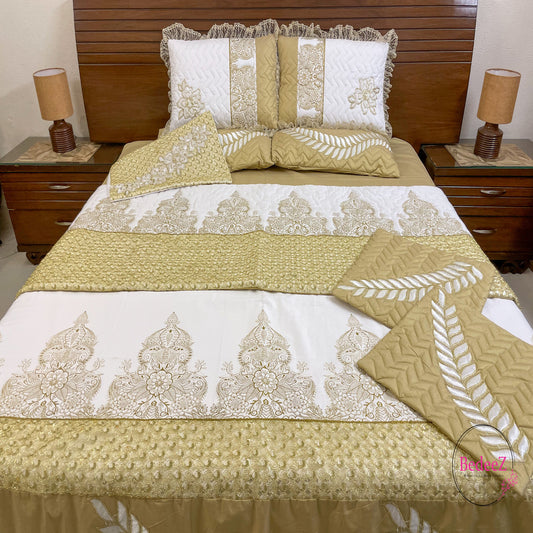 Golden Grace Embroidered Bed Set1.0