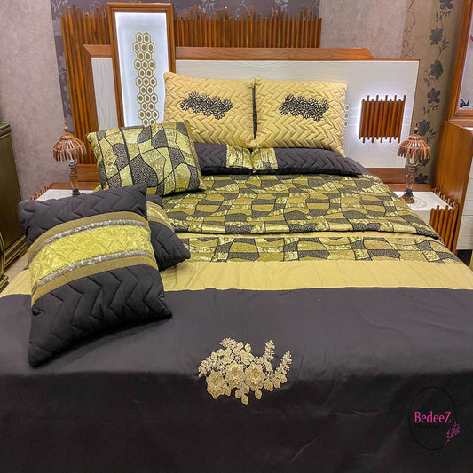 Golden Mosaic Embroidered Bed Set1.0