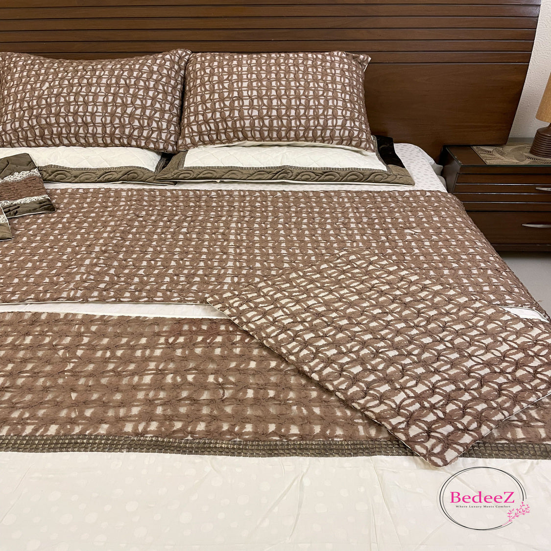 Modern Comfort Bed Set5.0