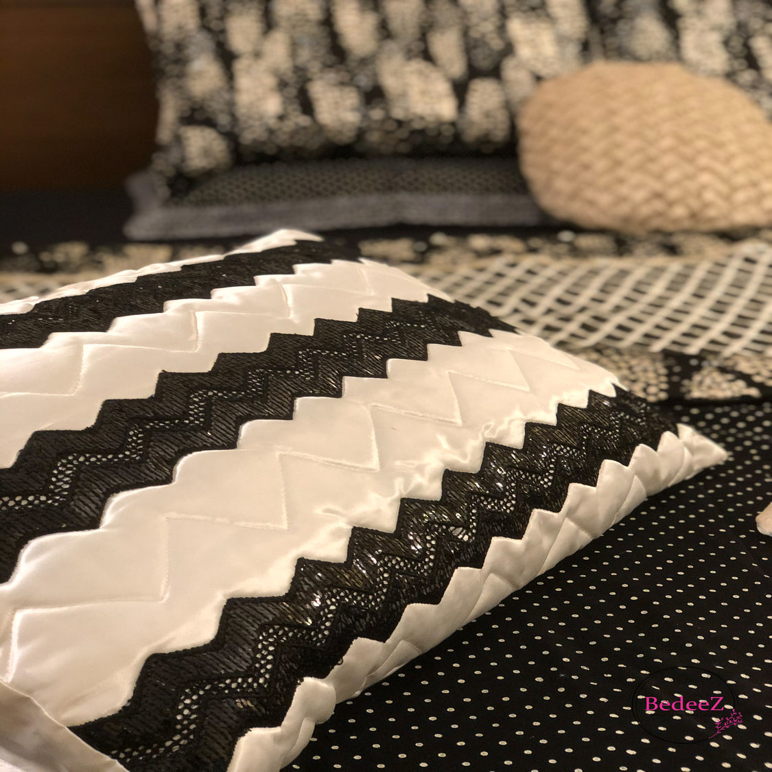 Monochrome Delight Embroidered Bed Set6.0