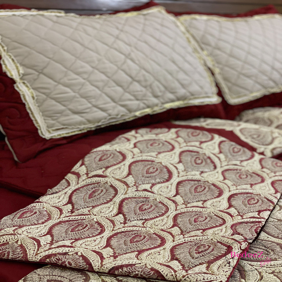 Ruby Paisley Embroidered Bed Set3.0