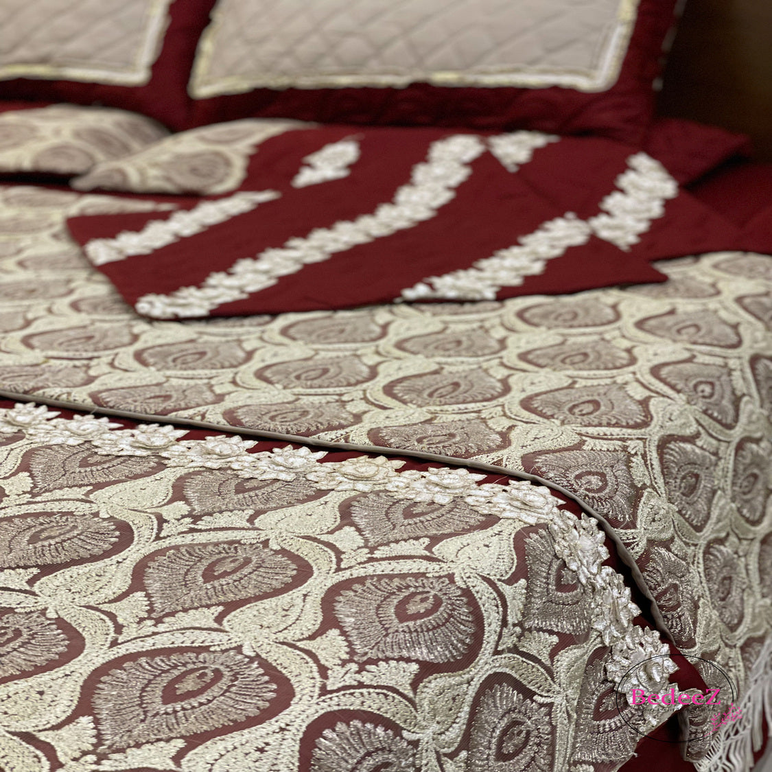 Ruby Paisley Embroidered Bed Set6.0