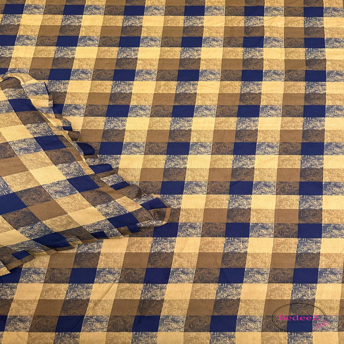 Rustic Checkered Frill Bedsheet1.0