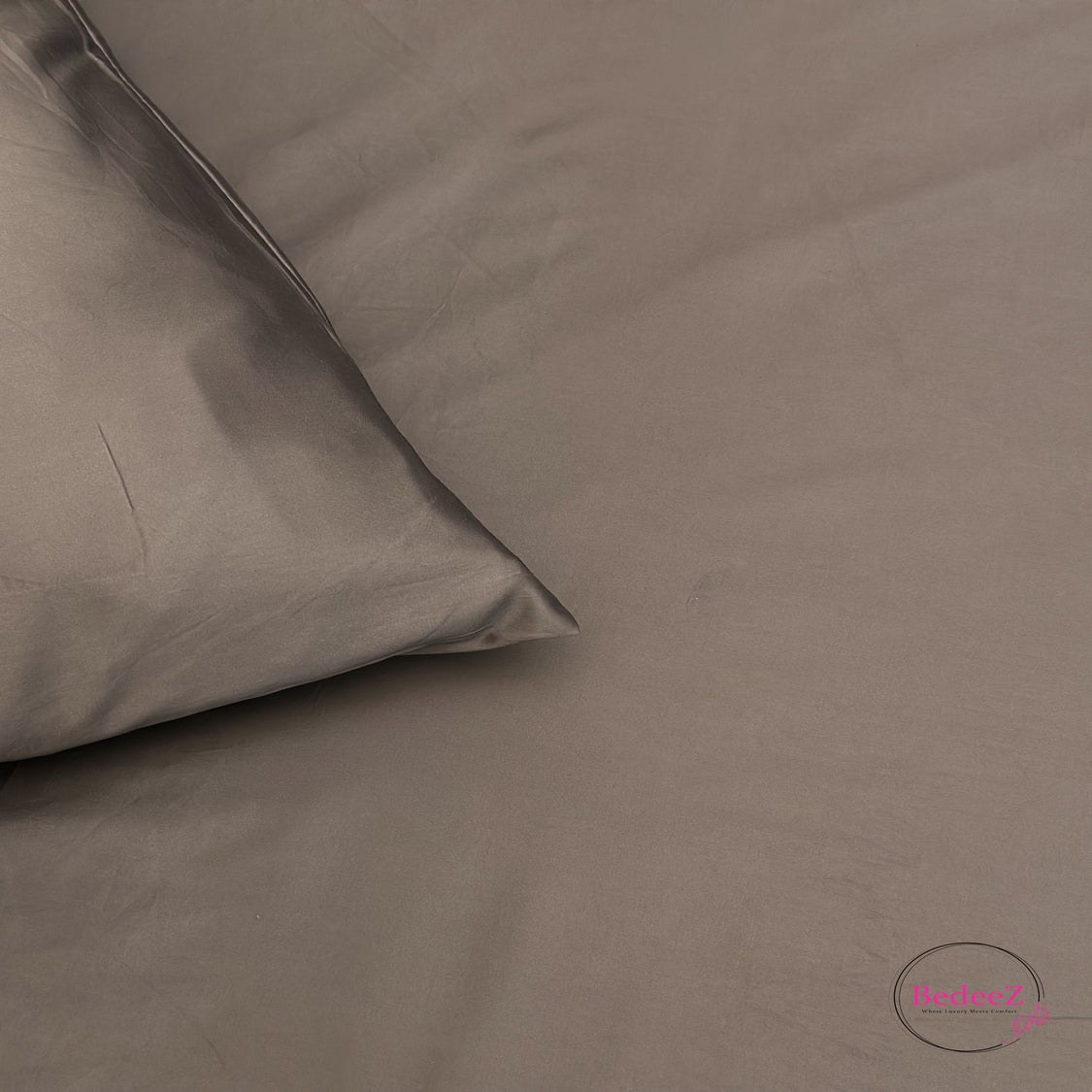 Taupe Elegance Double-Bed Bedsheet2.0